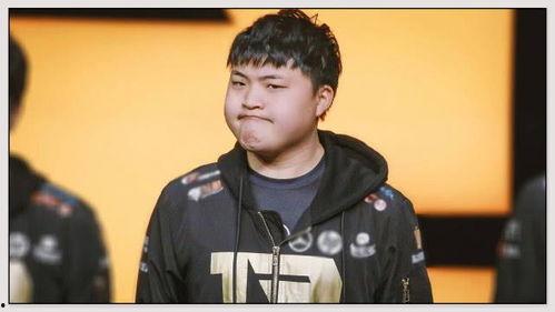 uzi吃瓜群众,电竞圈吃瓜群众眼中的焦点人物