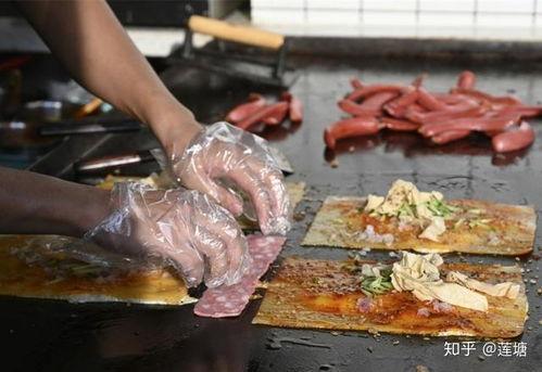 湛江摆摊臭豆腐网红打卡,臭豆腐网红打卡，回味无穷的街头美味